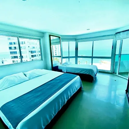 Apartamento Elegante En El Laguito Cartagena